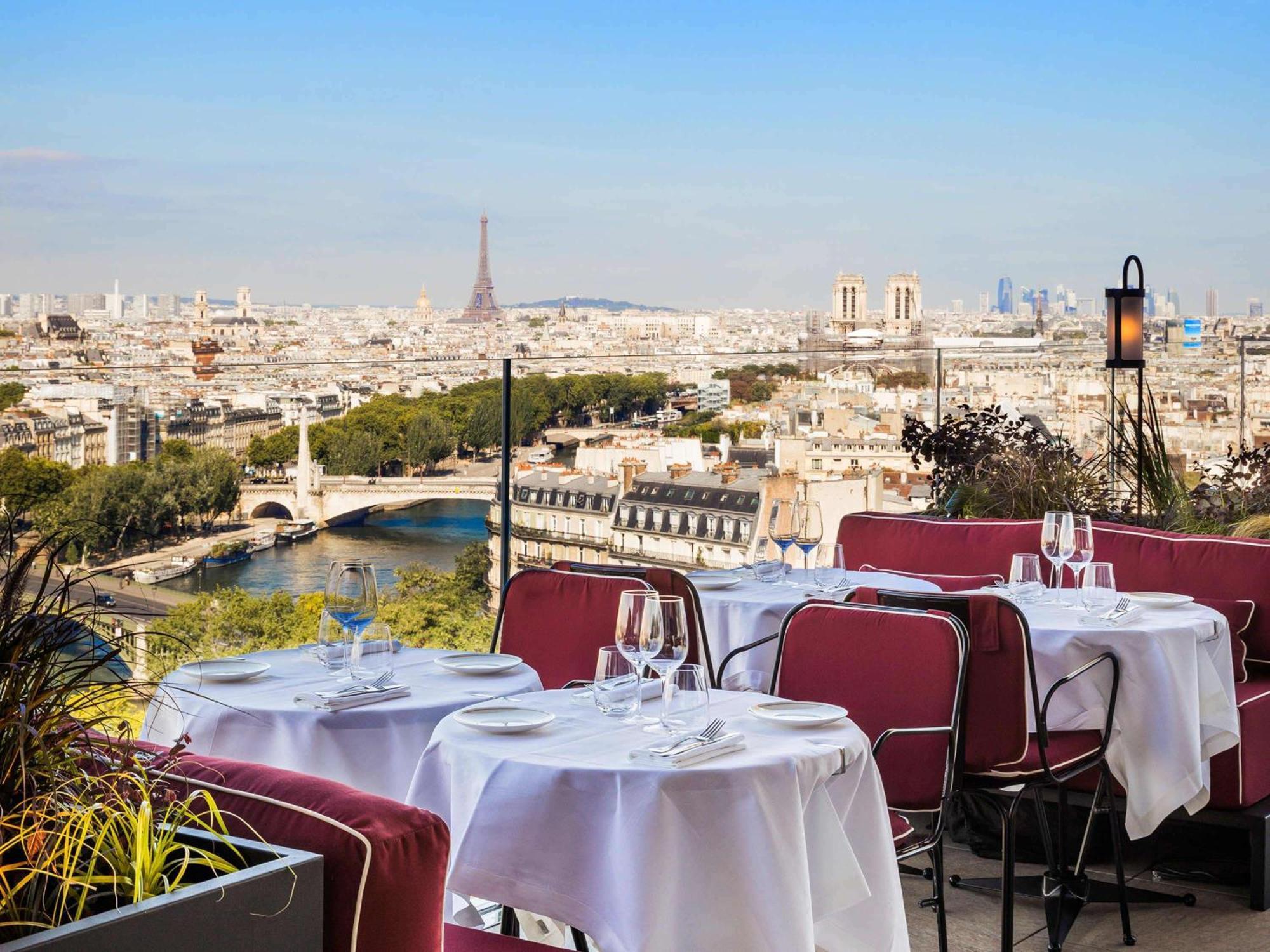 So/ Paris Hotel Екстериор снимка Le Ciel